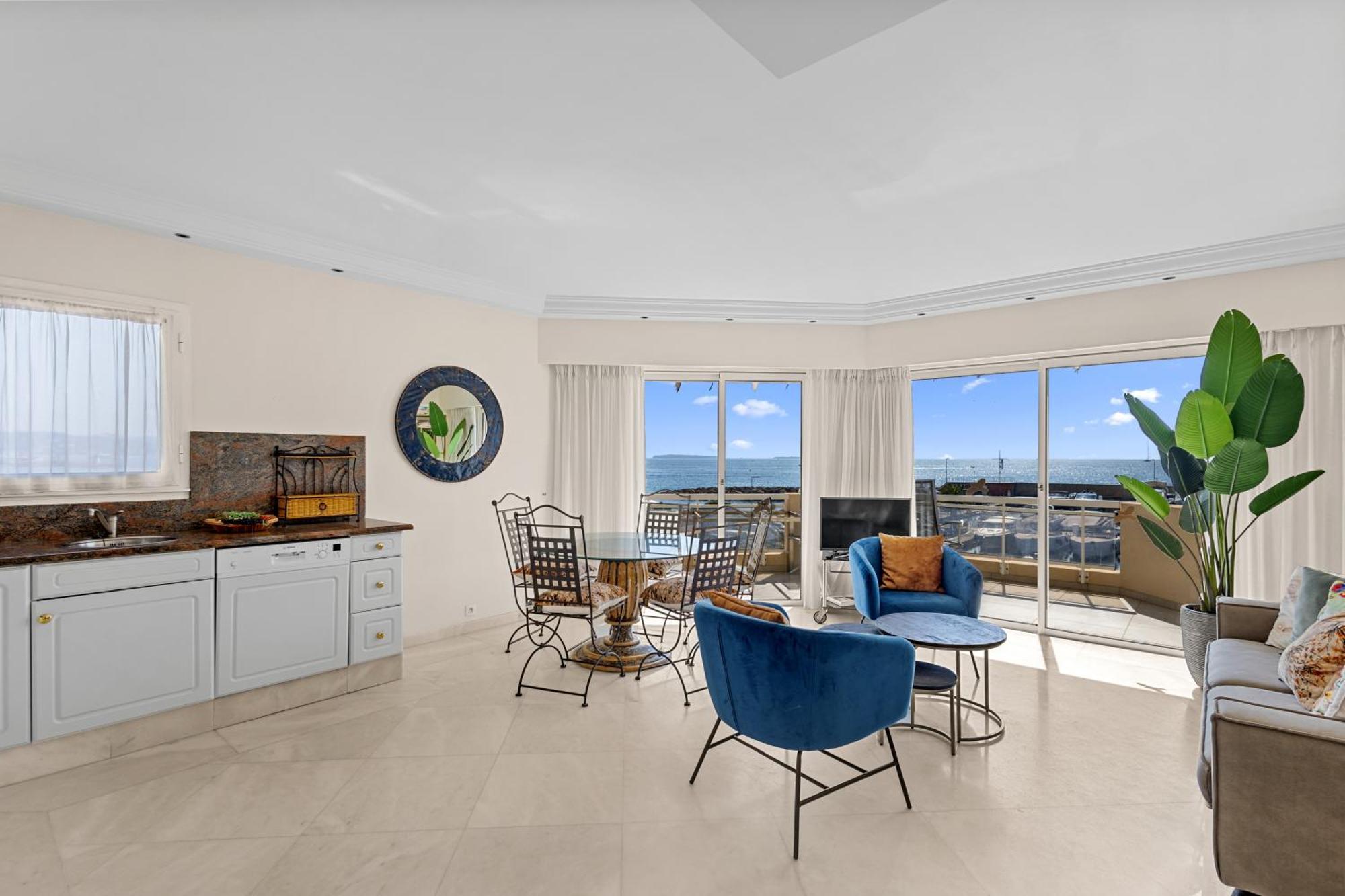 Riviera Beach Hotel Mandelieu 外观 照片