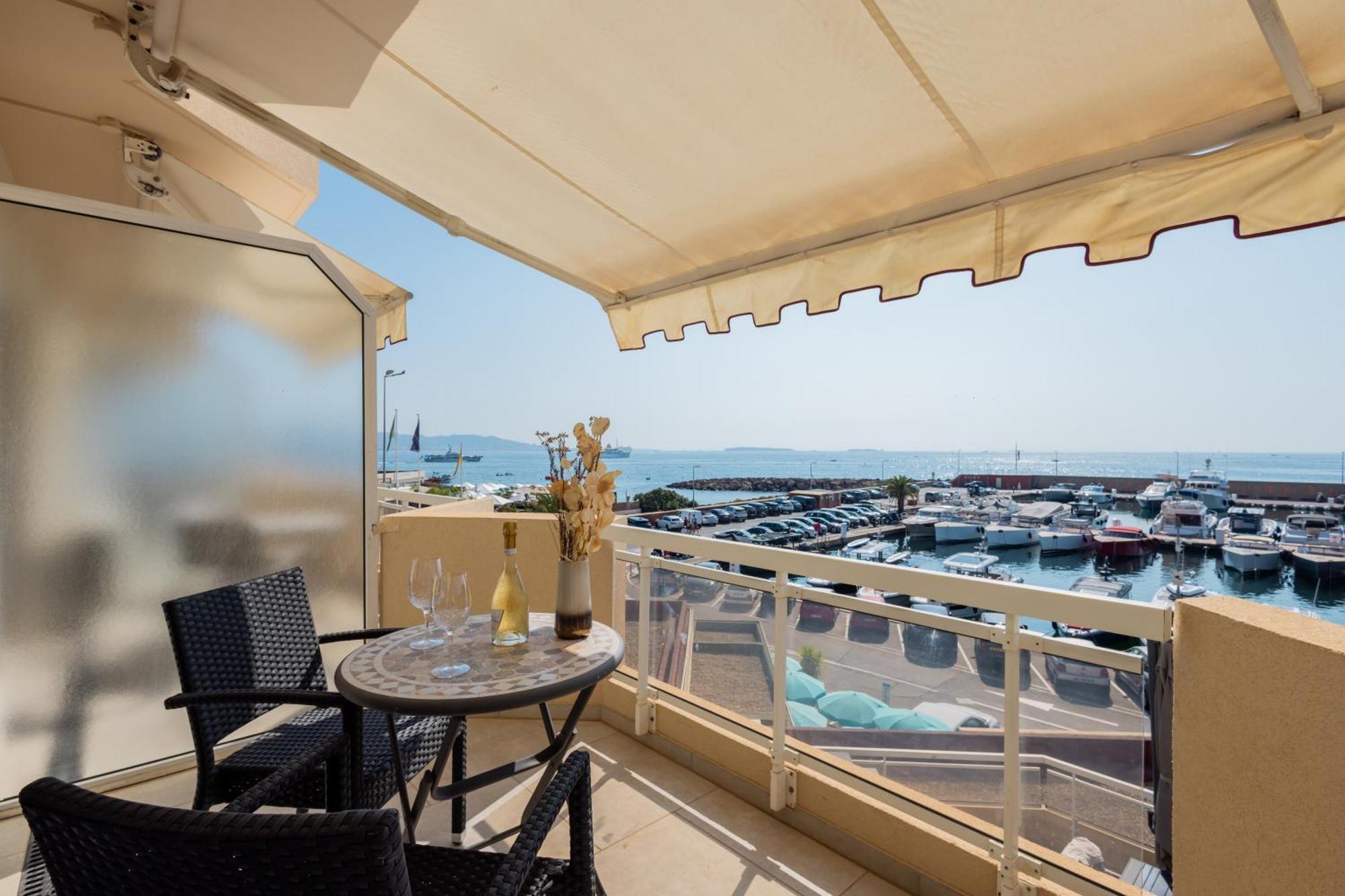 Riviera Beach Hotel Mandelieu 外观 照片